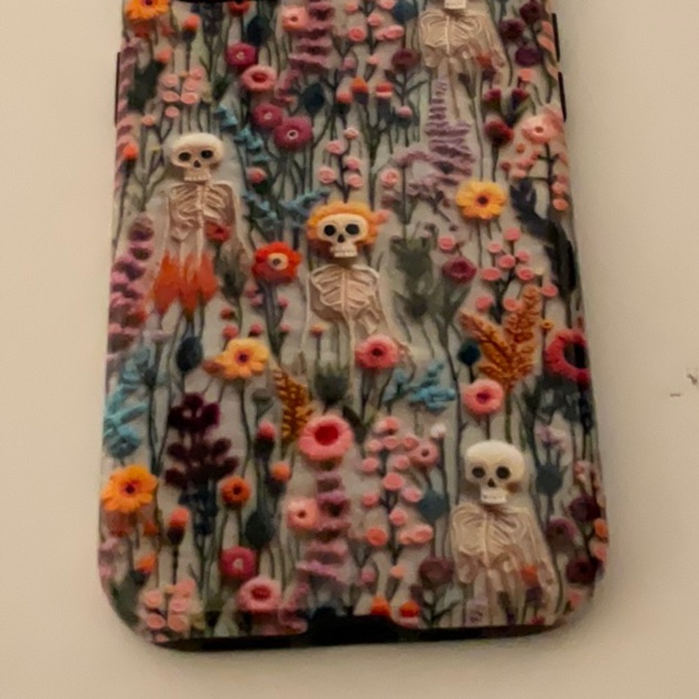 New iPhone 15 Plus 6.7 inch Tough Case - Picture 4 of 5